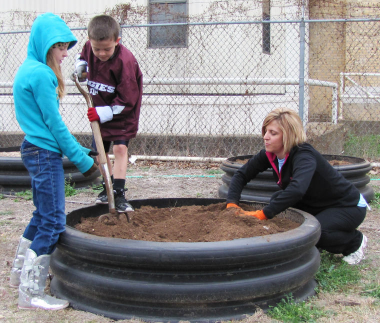 Community gardening in Gatesville